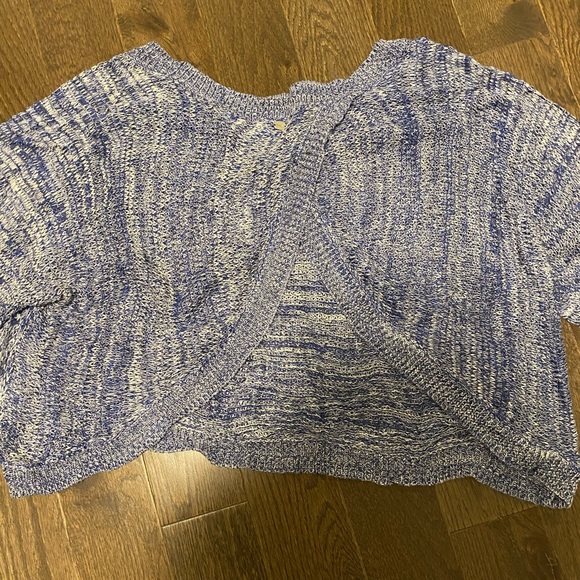Guess Knit Crop Top - Picture 3 of 4